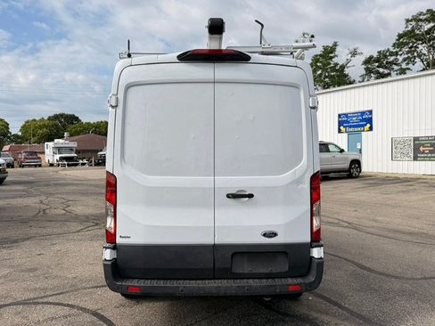 Used 2019 Ford Transit 150 130 Medium Roof RWD image 3