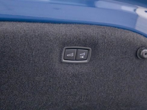 Certified 2022 Porsche Taycan 4S image 29