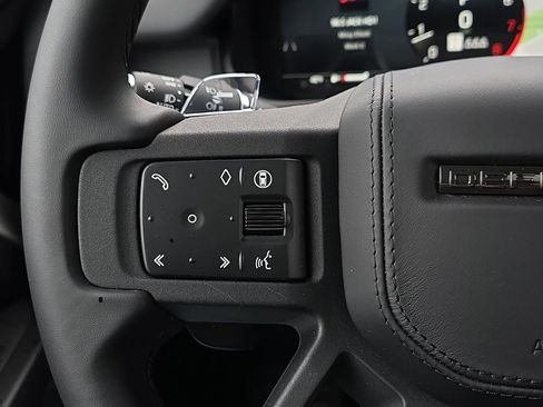 New 2026 Land Rover Defender 110 OCTA AWD/4WD image 16
