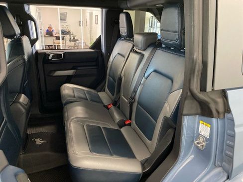 Used 2023 Ford Bronco Outer Banks AWD/4WD image 13