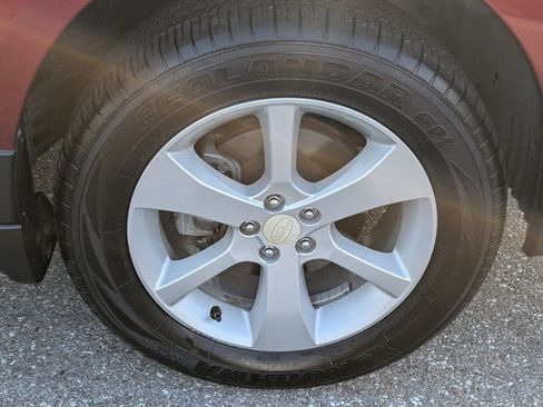 Used 2014 Subaru Outback 2.5i Premium image 19