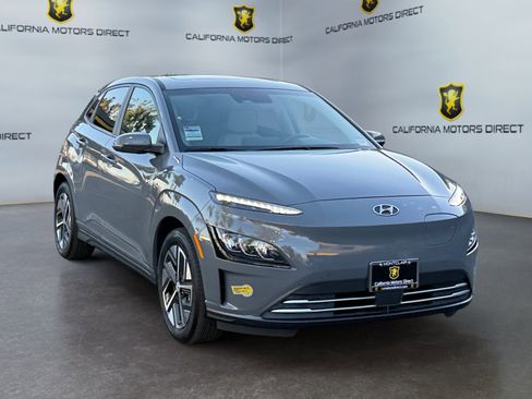 Used 2023 Hyundai Kona Limited image 7