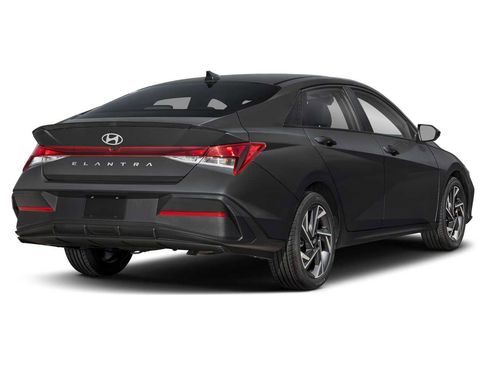 New 2026 Hyundai Elantra Sport FWD image 2