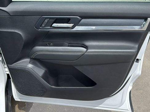 Used 2026 GMC Terrain Elevation FWD image 31