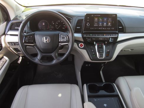 Used 2025 Honda Odyssey EX-L image 19