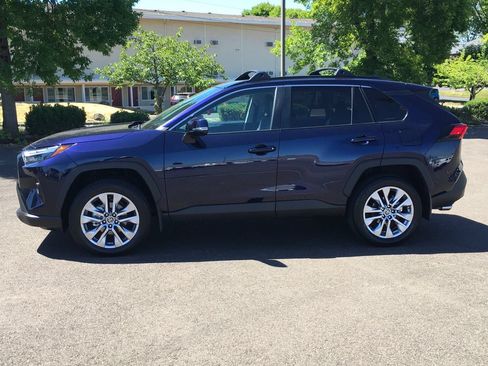 Used 2025 Toyota RAV4 XLE Premium w/ Weather Package AWD/4WD image 3