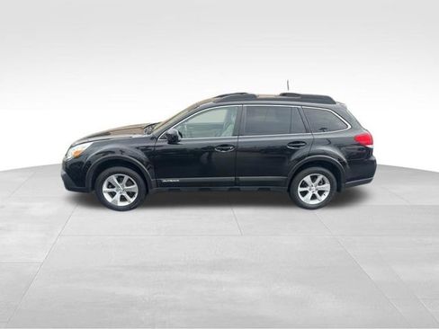 Used 2013 Subaru Outback 2.5i Limited w/ Moonroof Pkg AWD/4WD image 10