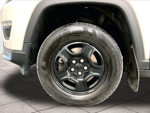 Used 2019 Jeep Compass Sport w/ Cold Weather Group AWD/4WD image 9