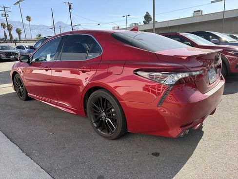 Used 2021 Toyota Camry XSE w/ Carpet Mat Package (TMS) FWD image 3
