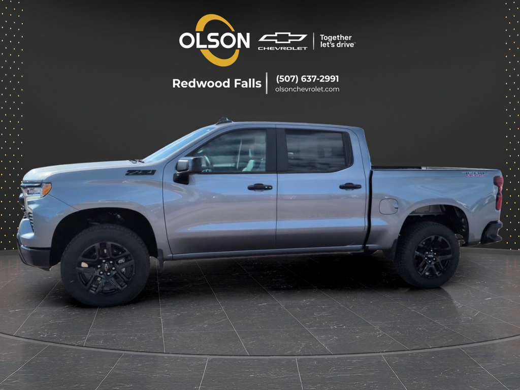 Used 2026 Chevrolet Silverado 1500 LT Trail Boss w/ Convenience Package II AWD/4WD image 2