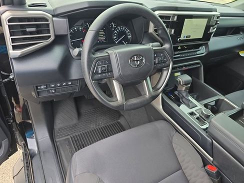 Used 2026 Toyota Tundra SR5 AWD/4WD image 15