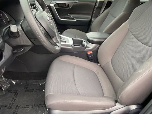 Certified 2025 Toyota RAV4 LE image 20