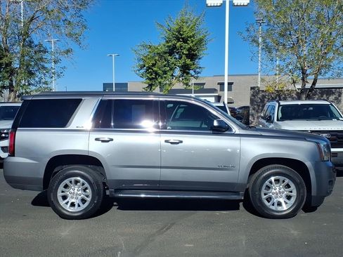 Used 2020 GMC Yukon SLE image 3