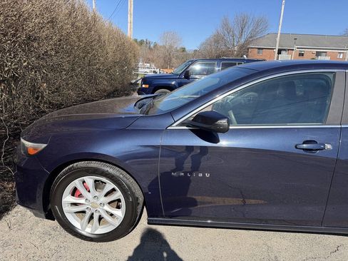 Used 2016 Chevrolet Malibu LT FWD image 8