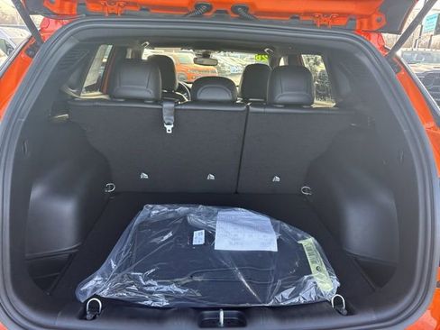 New 2026 Jeep Compass Latitude image 14