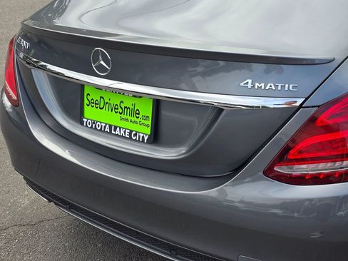 Used 2018 Mercedes-Benz C 300 4MATIC Sedan image 13