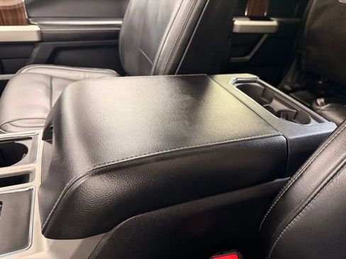 Used 2017 Ford F150 Lariat AWD/4WD image 38