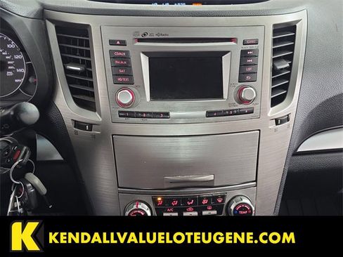 Used 2014 Subaru Outback 2.5i Premium w/ Accessory Value Package (OYY) image 12