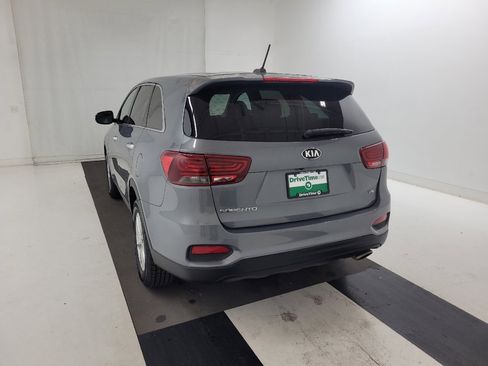 Used 2020 Kia Sorento AWD V6 image 6