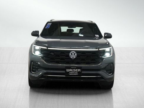 Used 2024 Volkswagen Atlas Cross Sport SEL Premium R-Line AWD/4WD image 9
