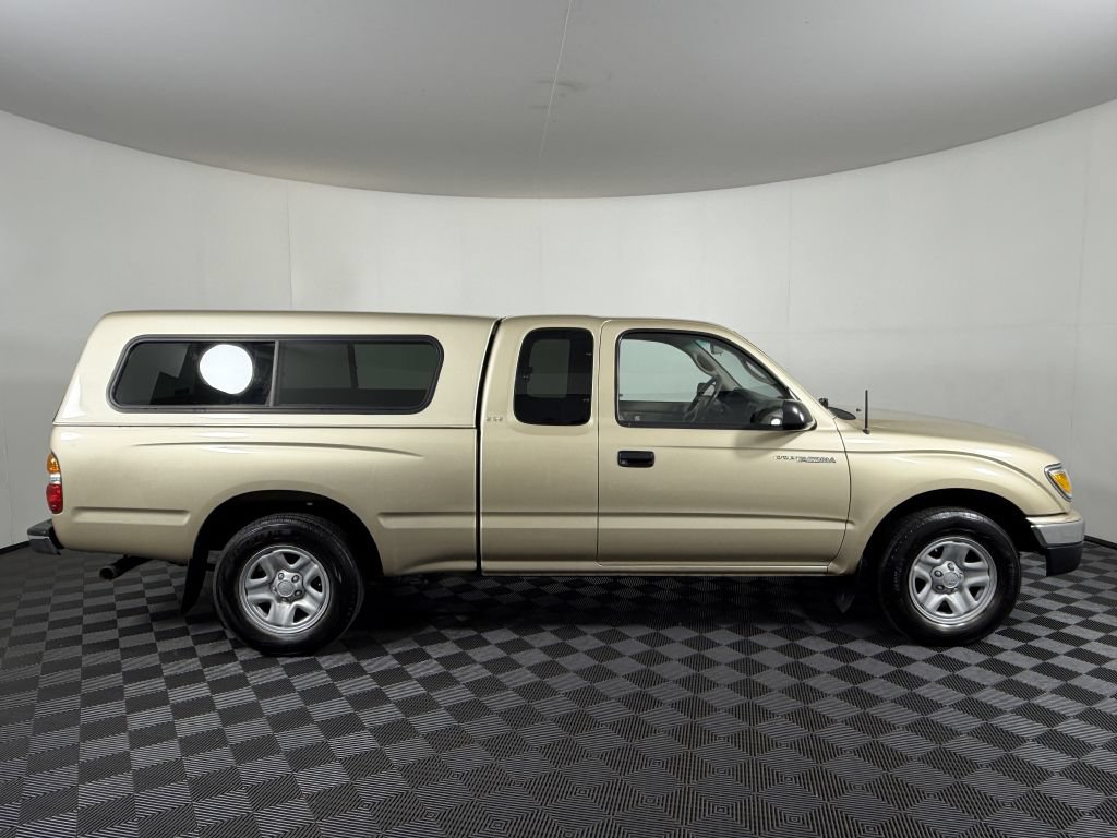 Used 2002 Toyota Tacoma 2WD Xtracab image 4