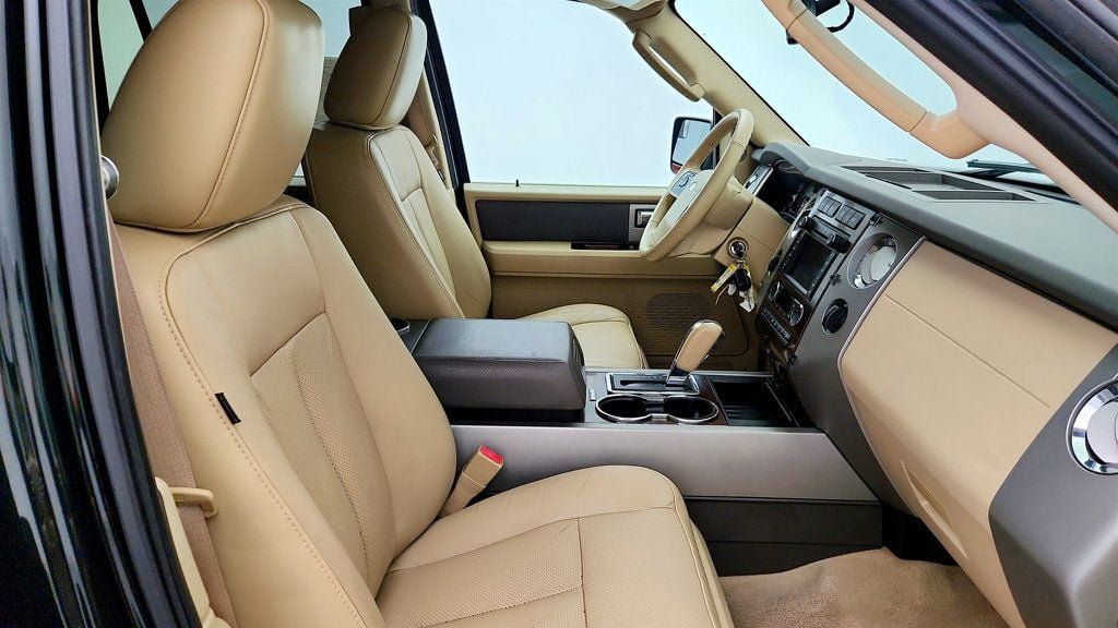 Used 2013 Ford Expedition EL XLT AWD/4WD image 24