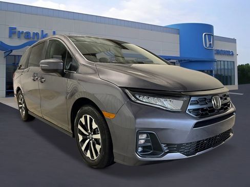 New 2026 Honda Odyssey EX-L image 8