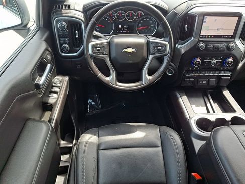 Used 2021 Chevrolet Silverado 1500 LTZ AWD/4WD image 11