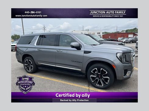 Used 2022 GMC Yukon XL SLT w/ SLT Premium Package AWD/4WD image 1
