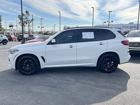 Used 2022 BMW X5 sDrive40i w/ M Sport Package image 6