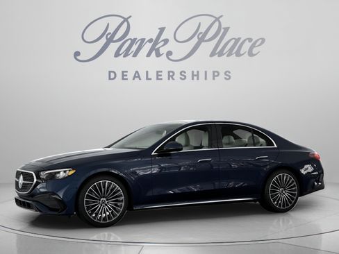 Used 2026 Mercedes-Benz E 350 Sedan image 3