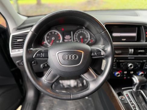Used 2017 Audi Q5 2.0T Premium AWD/4WD image 23