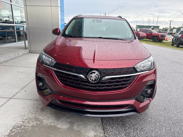 Used 2023 Buick Encore GX Select w/ Sport Touring Package FWD image 2