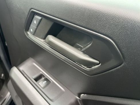 Used 2023 Chevrolet Colorado W/T image 38