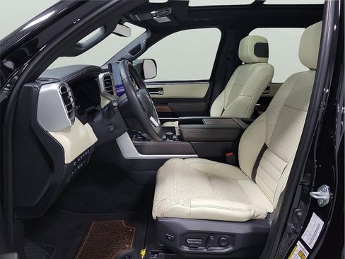 Used 2023 Toyota Tundra 1794 Edition AWD/4WD image 11