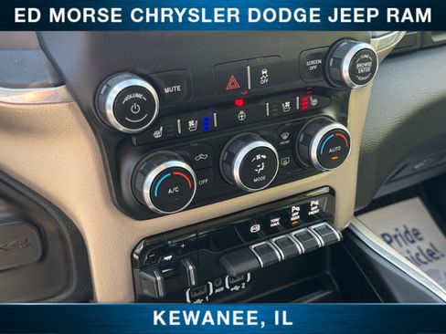 Used 2022 RAM 3500 Laramie AWD/4WD image 28