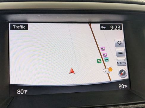 Used 2019 Nissan Pathfinder SL image 21