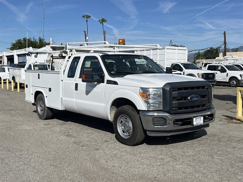 Used 2016 Ford F350 XL RWD image 1