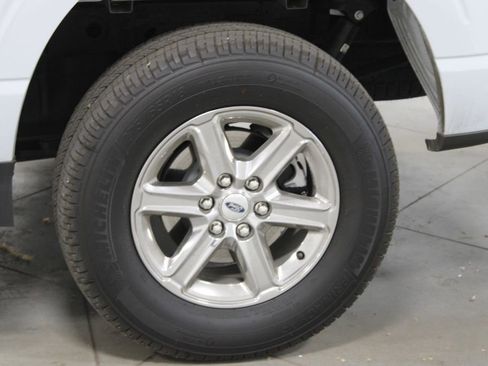 Used 2025 Ford F150 XLT w/ Equipment Group 302A MID AWD/4WD image 18