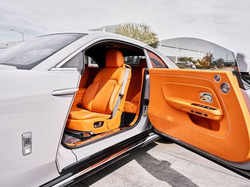 Used 2025 Rolls-Royce Spectre w/ Spectre Launch Package AWD/4WD image 26