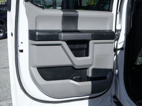 Used 2021 Ford F350 XLT image 32