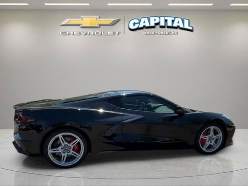Used 2024 Chevrolet Corvette Stingray Preferred Cpe w/ Battery Protection Package RWD image 8