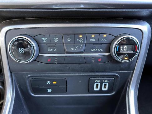Used 2019 Ford EcoSport SE w/ SE Convenience Package AWD/4WD image 25