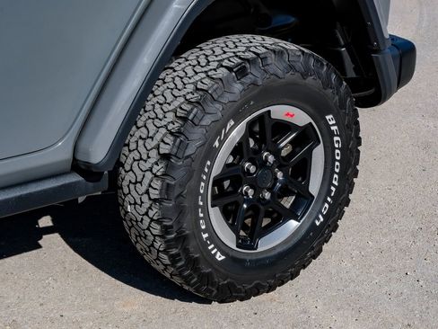 Used 2020 Jeep Wrangler Unlimited Rubicon image 64