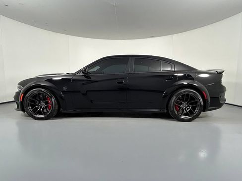 Used 2023 Dodge Charger SRT Hellcat RWD image 5