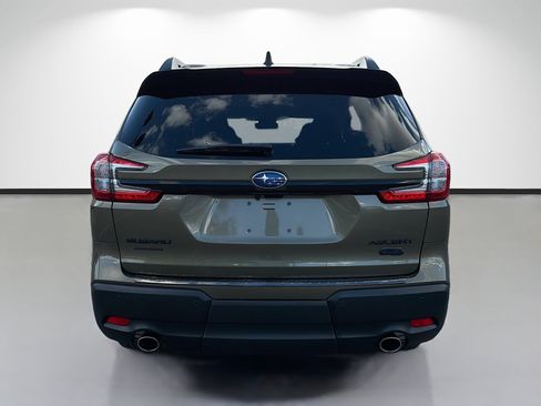 Certified 2025 Subaru Ascent Bronze Edition w/ Onyx Package image 4