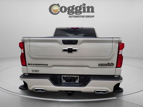New 2026 Chevrolet Silverado 1500 High Country w/ High Country Premium Package image 4