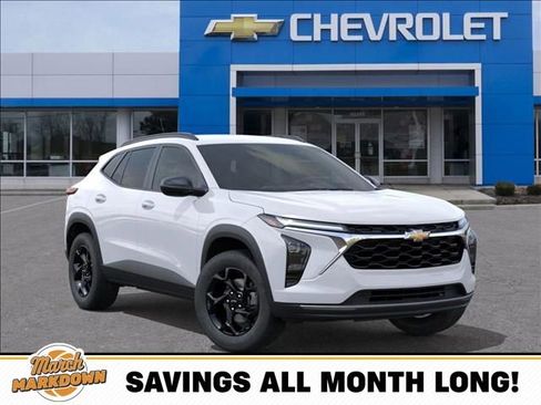 New 2026 Chevrolet Trax LT w/ Driver Confidence Package image 7