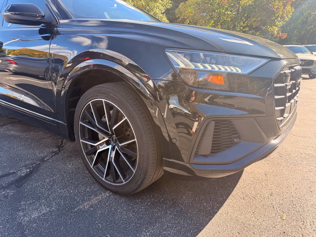 Used 2023 Audi Q8 Prestige AWD/4WD image 9