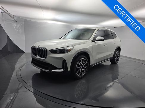 Certified 2023 BMW X1 xDrive28i w/ Convenience Package AWD/4WD image 8